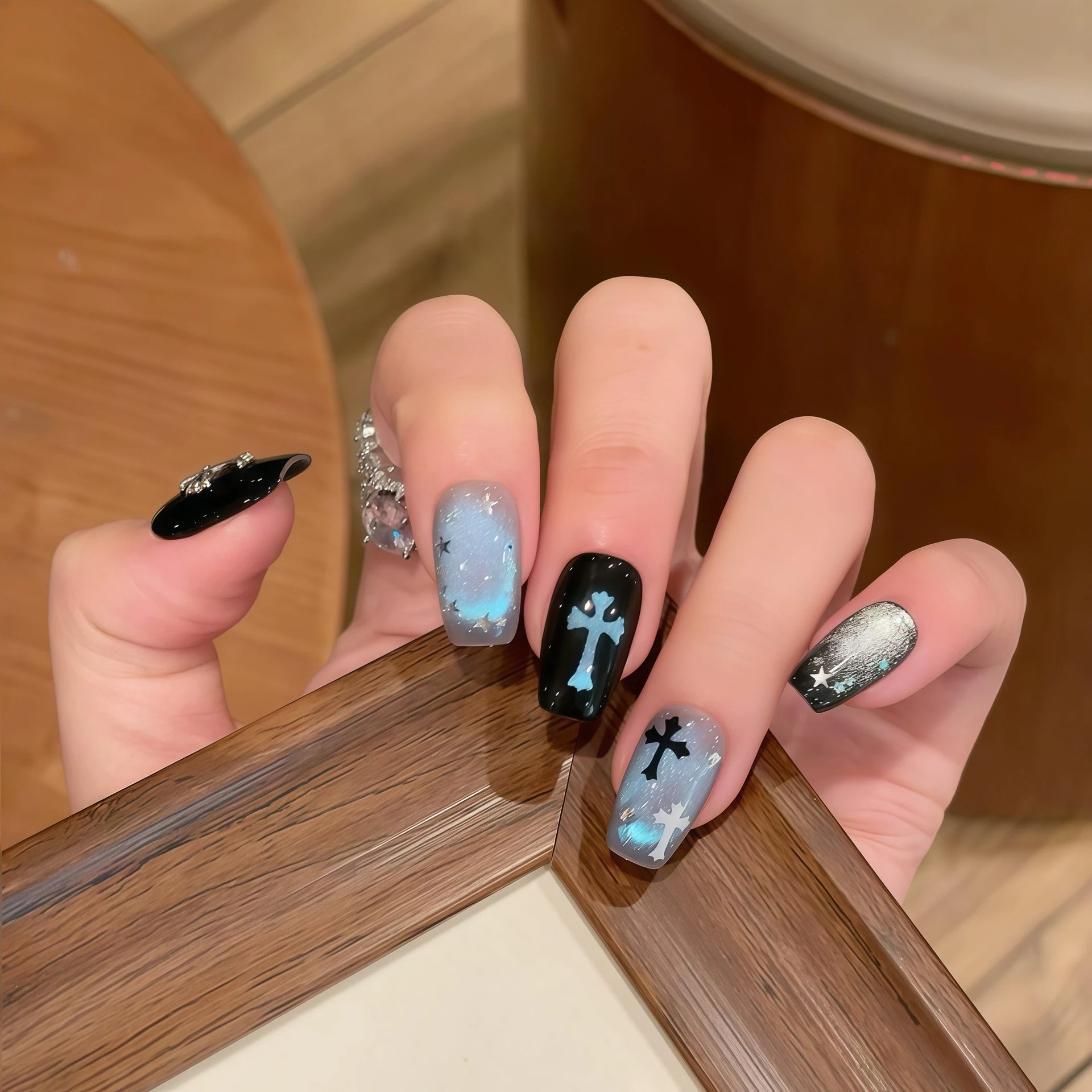 Luxury Zircon Cat Eye Press On Nails