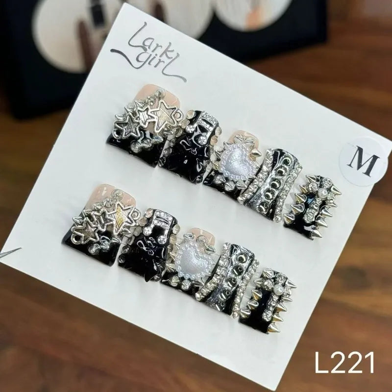 3D Rivet Rhinestone Stars Punk Press On Nails