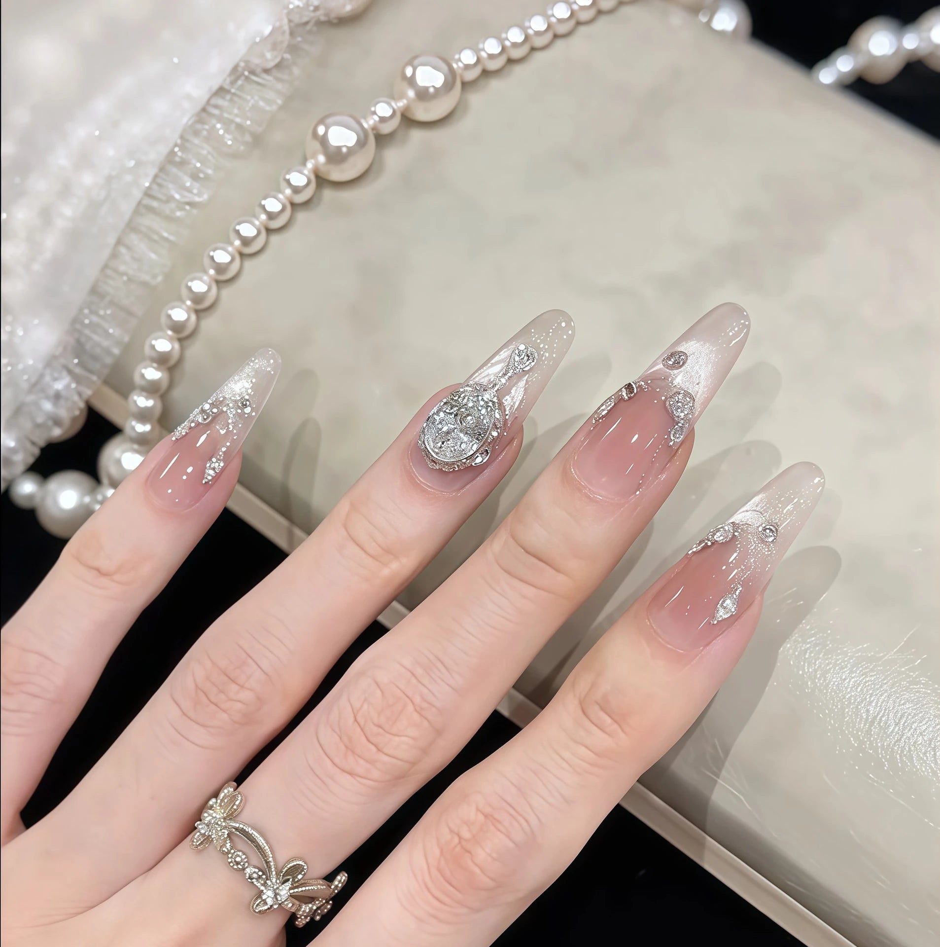 Luxury Zircon Cat Eye Press On Nails