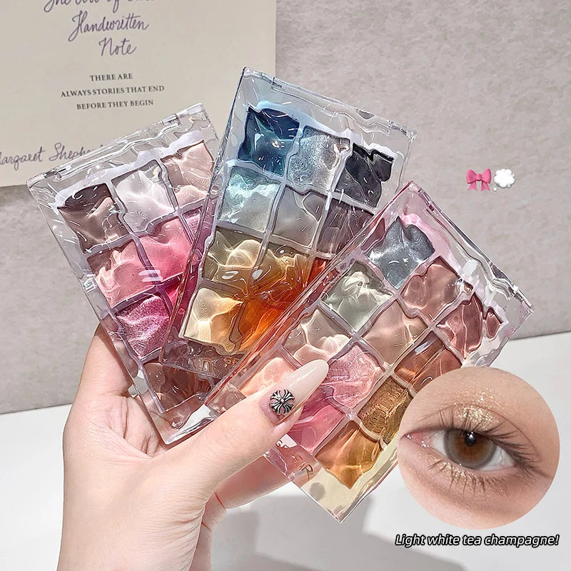 Gege Bear Water Wave Eye Shadow Palette