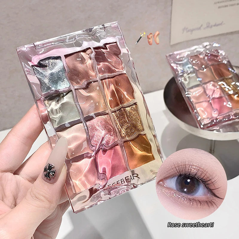 Gege Bear Water Wave Eye Shadow Palette