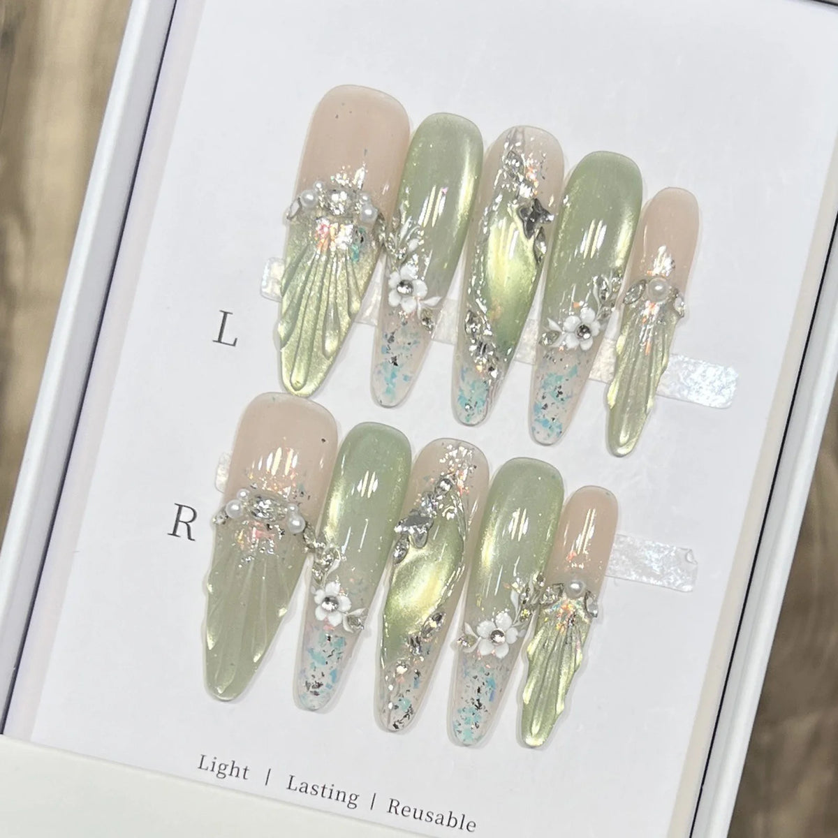 10pcs Green Flower Shimmer Press On Nails